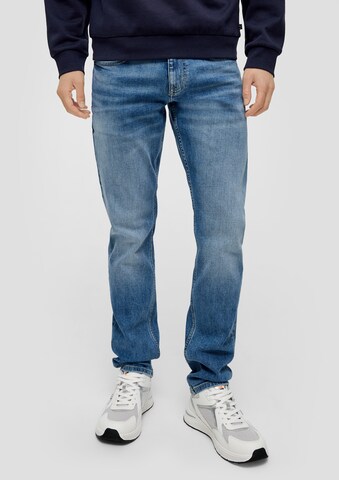 QS Slimfit Jeans i blå: forside