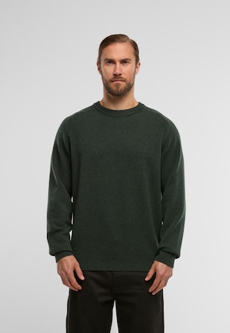 Pull-over FYNCH-HATTON en vert : devant