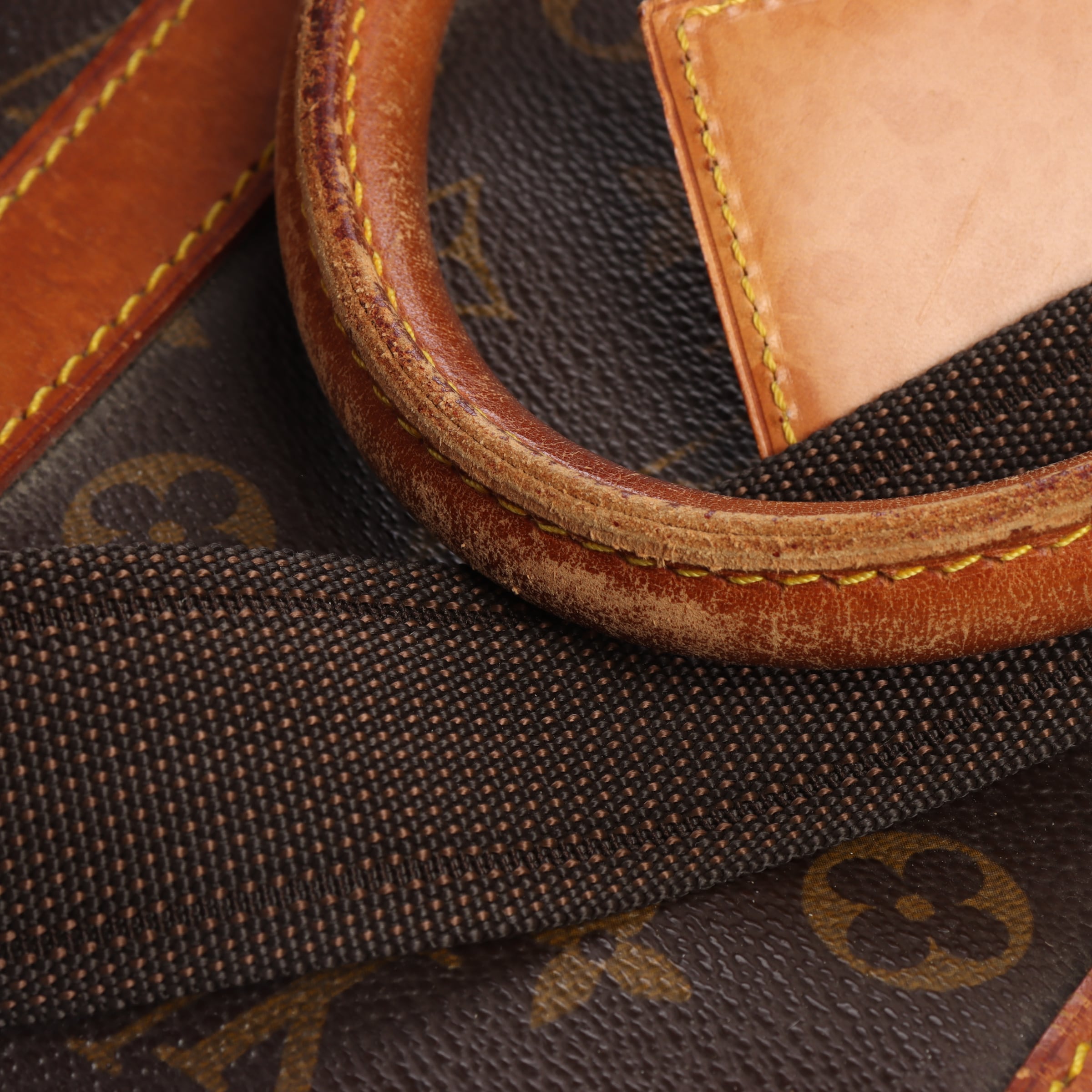 Louis Vuitton Bag in One size in Brown