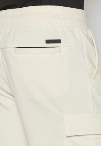 KOROSHI Regular Shorts in Weiß