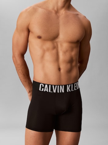 Boxers Calvin Klein en noir : devant