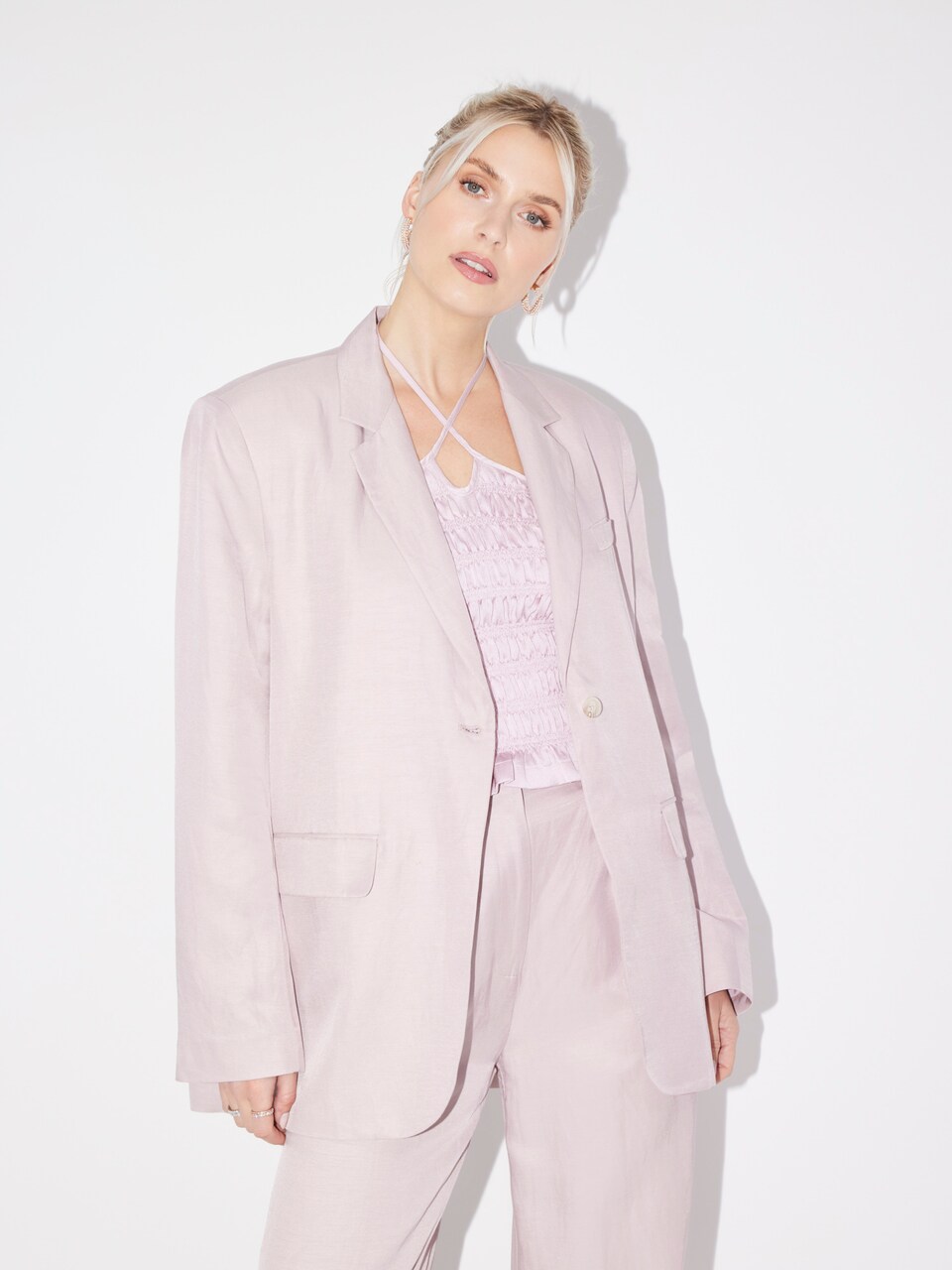 low blazers women
