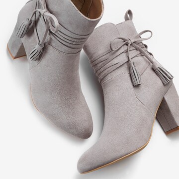 LASCANA Bootie in Grey