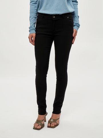 minus Skinny Fit Панталон 'Carma' в черно