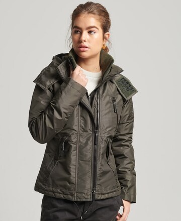 Superdry Performance Jacket 'Mountain' in Green: front