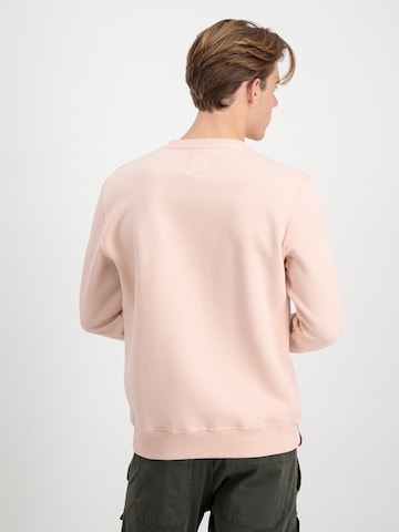 ALPHA INDUSTRIES Sweatshirt in Pink