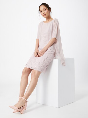 SWING Dress in Pink