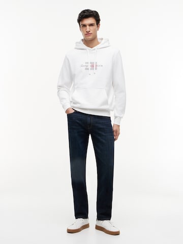 TOMMY HILFIGER Collegepaita värissä valkoinen