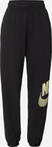 Effilé Pantalon 'EMEA' Nike Sportswear en noir : devant
