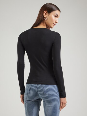 Maglietta di Gina Tricot in nero