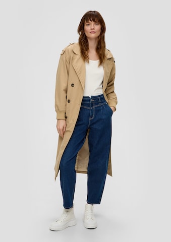 s.Oliver Tapered Pressveckade jeans i blå