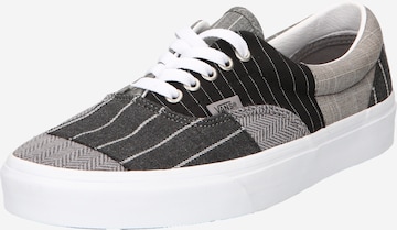 VANS Sneakers laag 'UA Era' in Grijs: voorkant