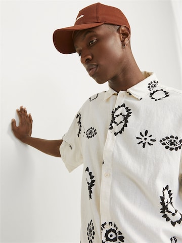 Coupe regular Chemise 'JORNoto' JACK & JONES en blanc