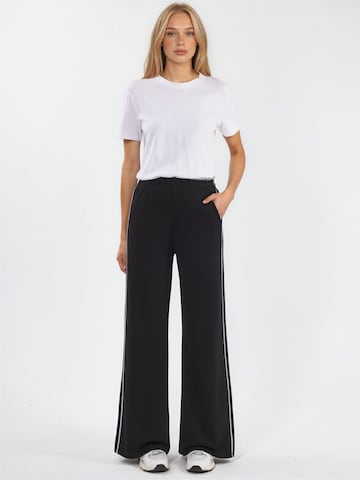 Wide leg Pantaloni di Hiccup in nero