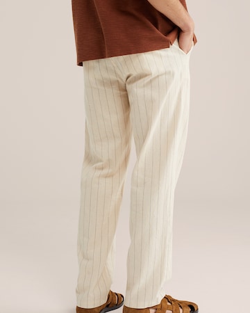 WE Fashion Regularen Chino hlače | bež barva