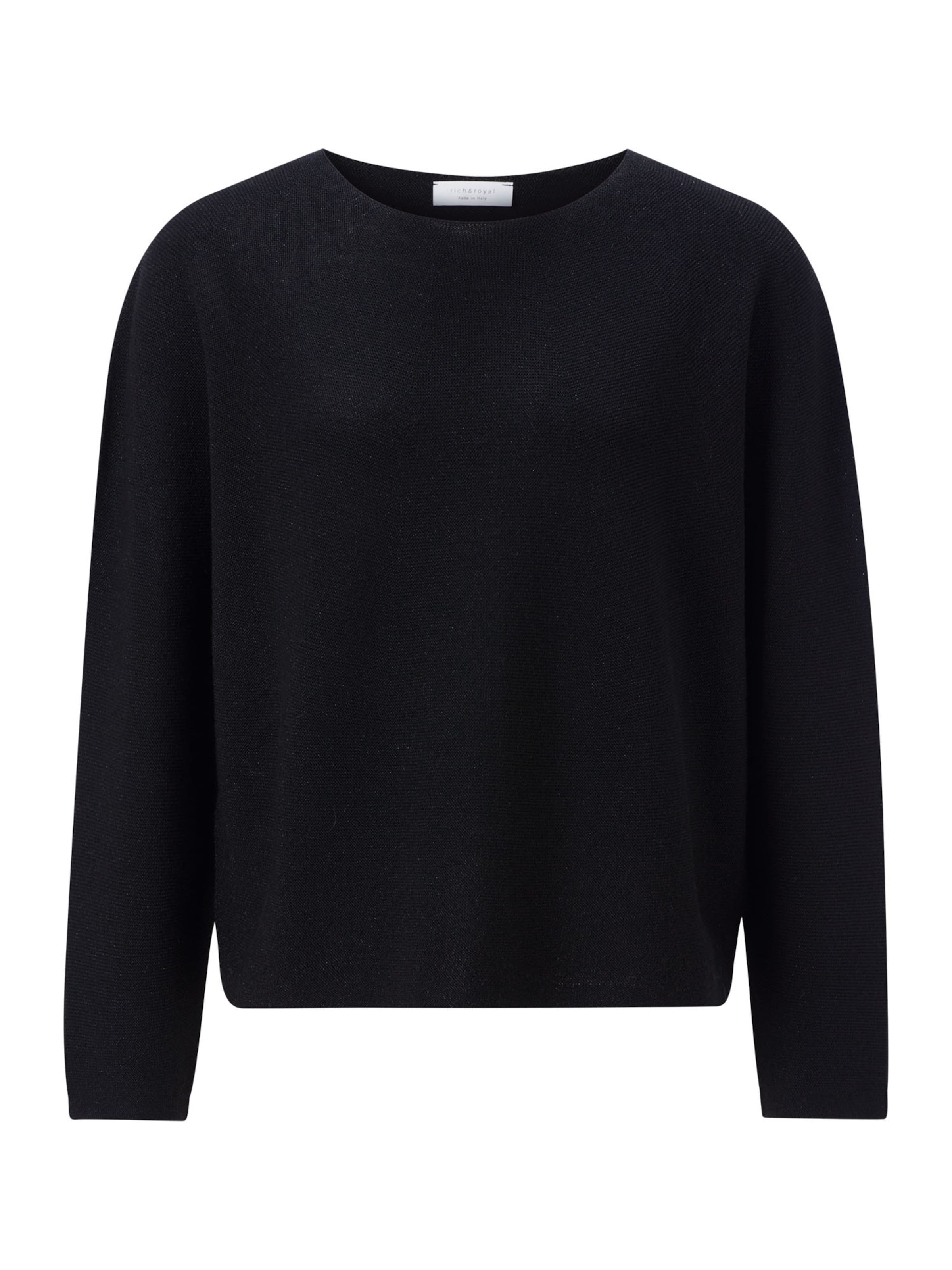 Rich & Royal Trui in Zwart: voorkant