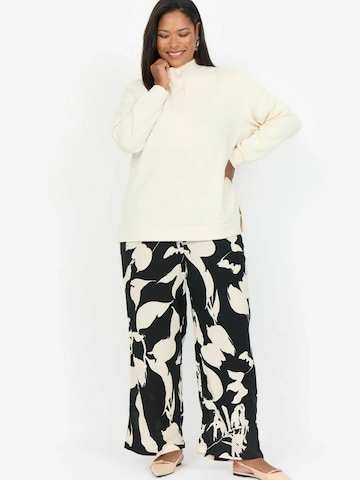 Wasabi Concept Sweatshirt 'Sabina' in Beige