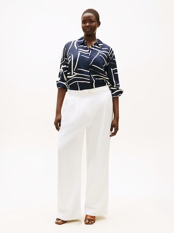 Tommy Hilfiger Curve Широкий Брюки со складками в Белый