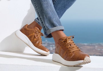 JOHN DEVIN Sneakers in Brown