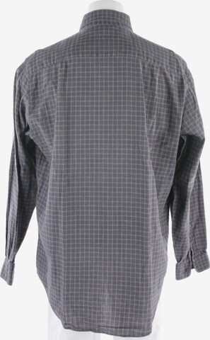 Robert Friedman Button Up Shirt in L in Grey