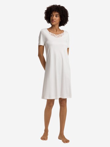 Hanro Nightgown 'Kalea' in White