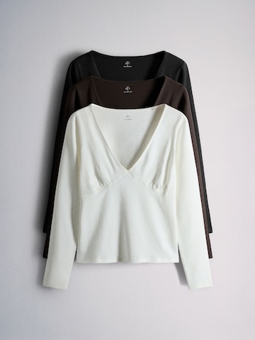 The Set Shirt in Brown