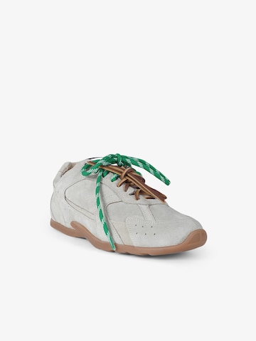 GISEL MOIRE Sneakers laag 'G88' in Beige