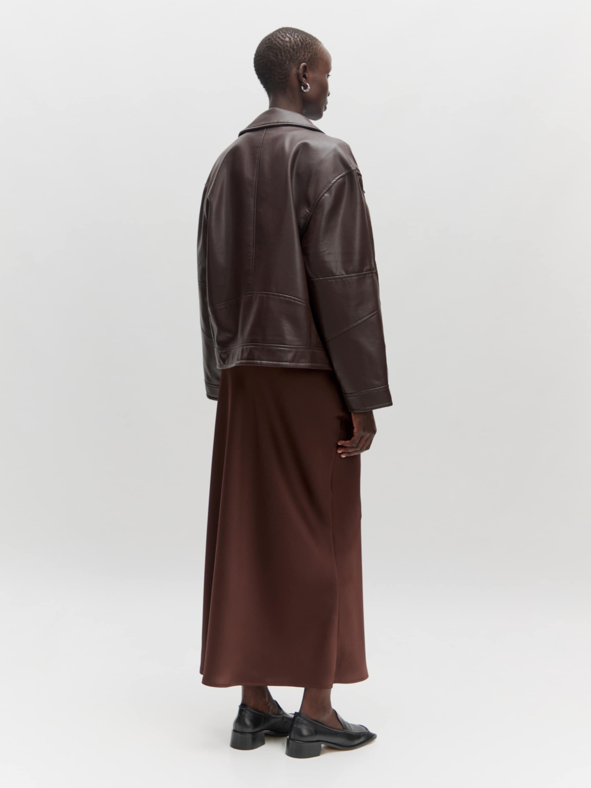 EDITED Producten Tussenjas 'Niah' Bruin