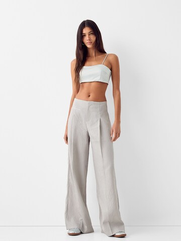 Bershka Wide Leg Hose in Grau