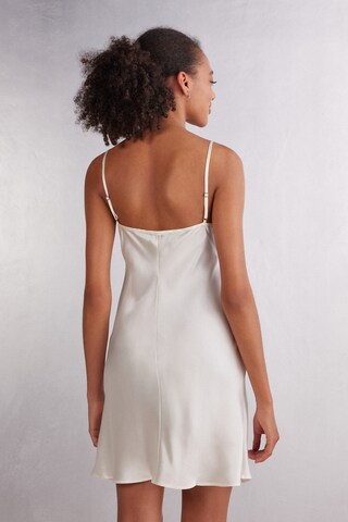 INTIMISSIMI Negligee in White