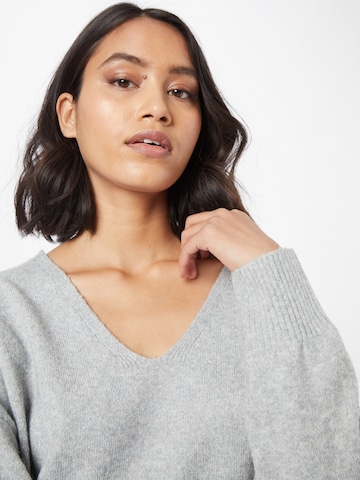 VERO MODA Sweater 'DOFFY' in Grey