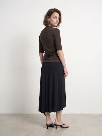 HYPEDROP Rok 'Mie' in Zwart