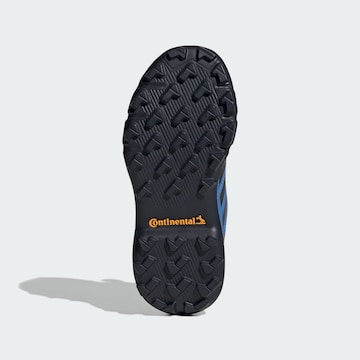Chaussures basses ADIDAS TERREX en vert