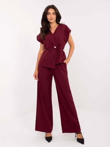 Madnezz House Jumpsuit in Rot: Vorderseite