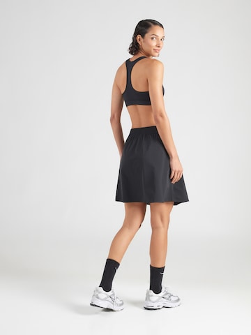 NIKE Urheiluhame '24.7' värissä musta