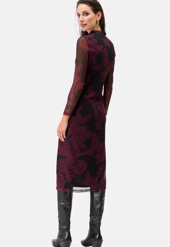 Robe zero en rouge