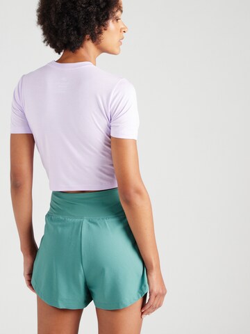 T-shirt 'ESSENTIAL' Nike Sportswear en violet