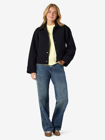 Noisy may Jacke in Schwarz