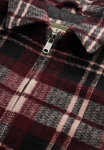 Superdry Tussenjas in Zwart