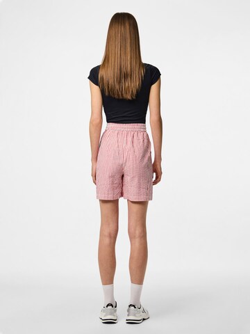 PIECES Regular Trousers 'PCSally' in Red