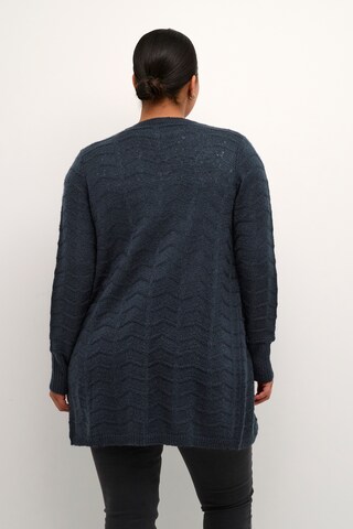 KAFFE CURVE Strickjacke 'Emana' in Blau