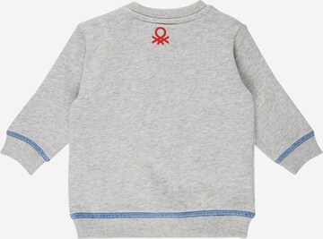 UNITED COLORS OF BENETTON Sweatshirt in Grey