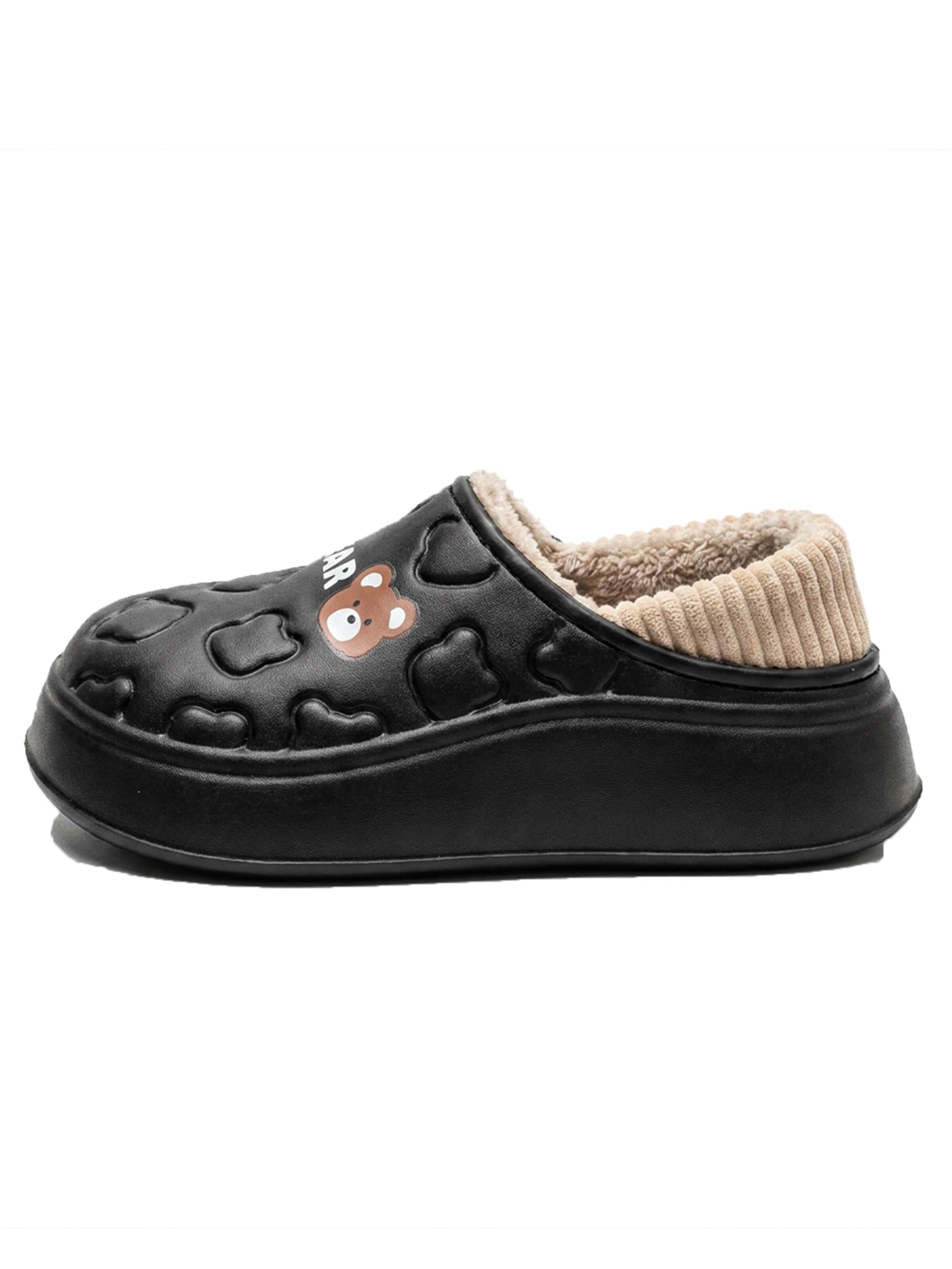 BONVERANO Slippers in Black: front