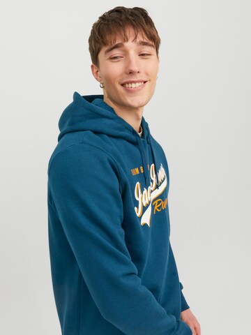 JACK & JONES Sweatshirt i blå