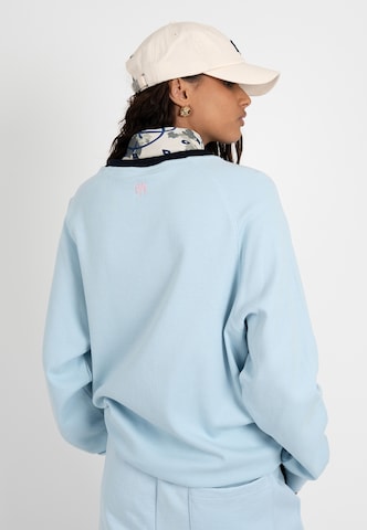 Felpa 'Lounge Club' di Prohibited in blu