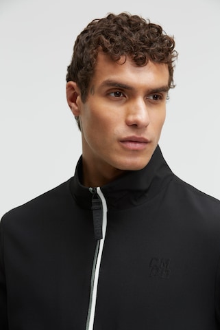 CMPD Softshell-Blouson mit tonaler Rücken-Stickerei in Schwarz