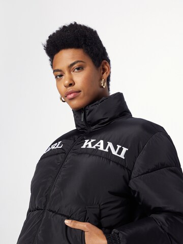 Veste mi-saison 'Essential' Karl Kani en noir