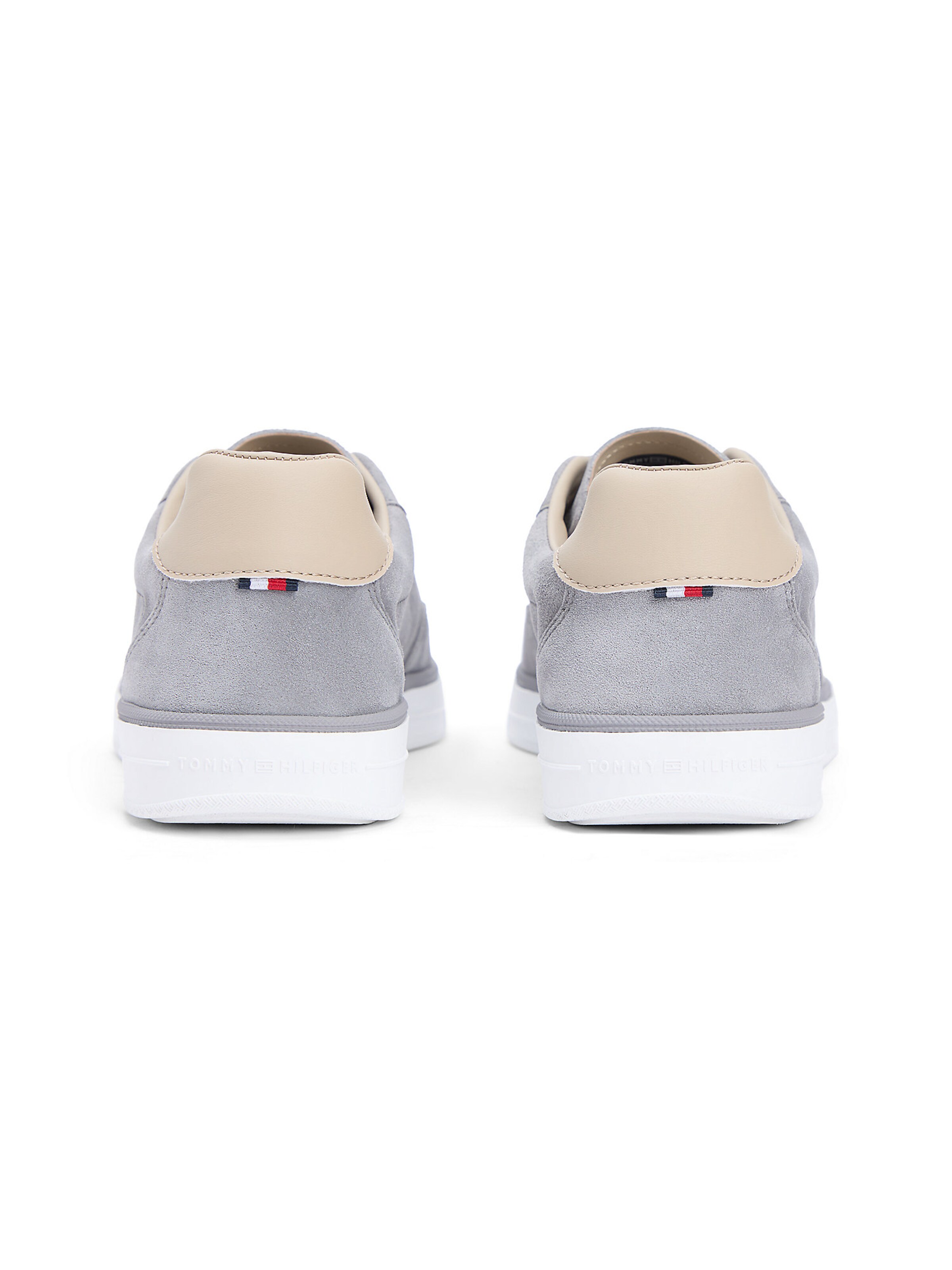 TOMMY HILFIGER Sneaker in Grau