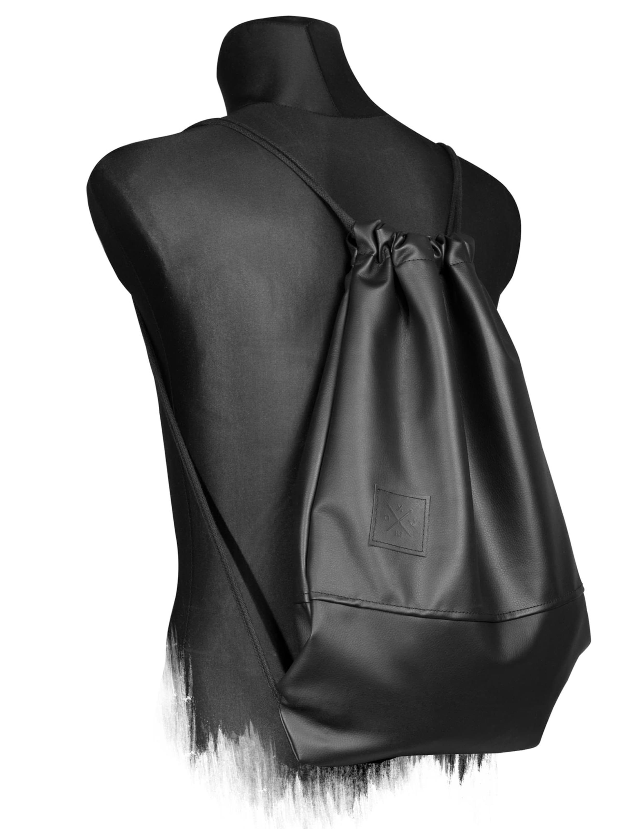 Manufaktur13 Athletic Gym Bag 'Black Out' in Black