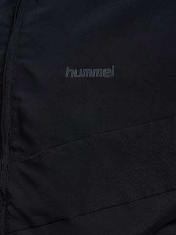 Hummel Sportsweatshirt in Zwart